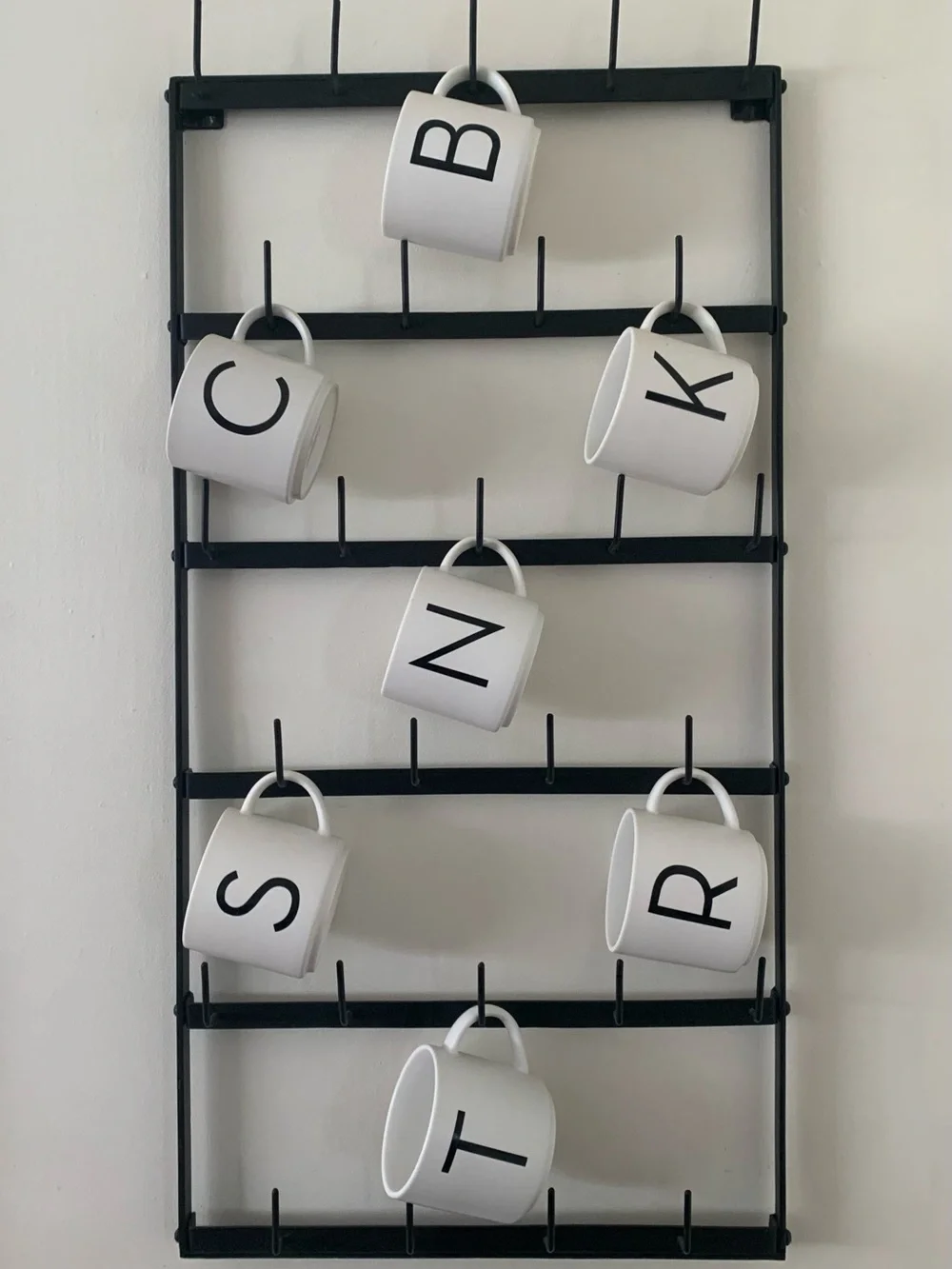 Pottery Barn  Mason Stackable Alpha Mug  White with Black Letter N NWOT